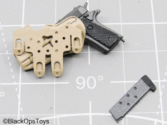 Black Pistol w/Tan Holster (Hot Toys)