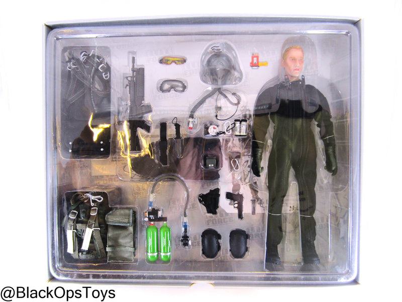Load image into Gallery viewer, Elite Force 2002 Anniversary Ltd. Ed. Navy SEAL HALO Jumper - MINT IN BOX

