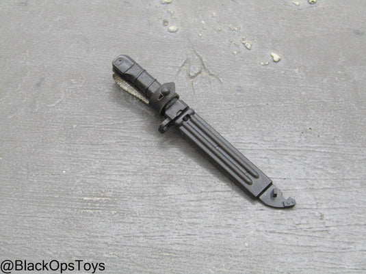 OSN Saturn Police - Bayonet w/Sheath & Radio Set