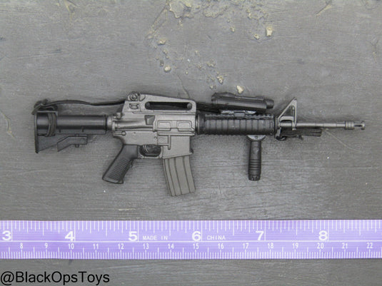 CAR-15 Assault Rifle w/PEQ, Foregrip & Sling