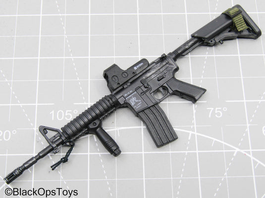 Black M4 Rifle w/Weapon Attachments (BBI)