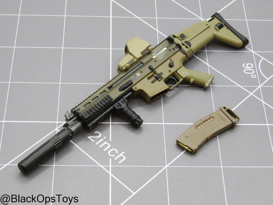 Tan SCAR-L Rifle w/Attachment Set