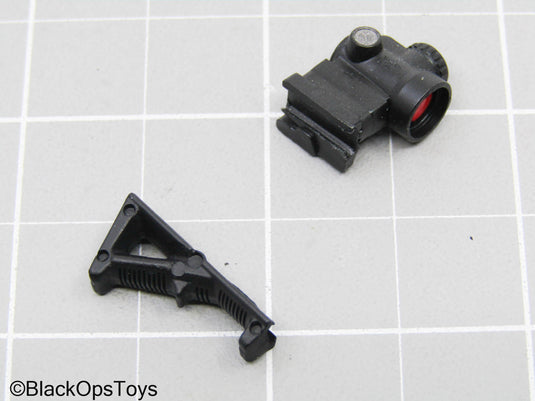 Black Red Dot Scope w/Angled Foregrip