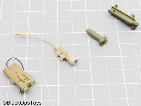Tan Weapon Attachment Set