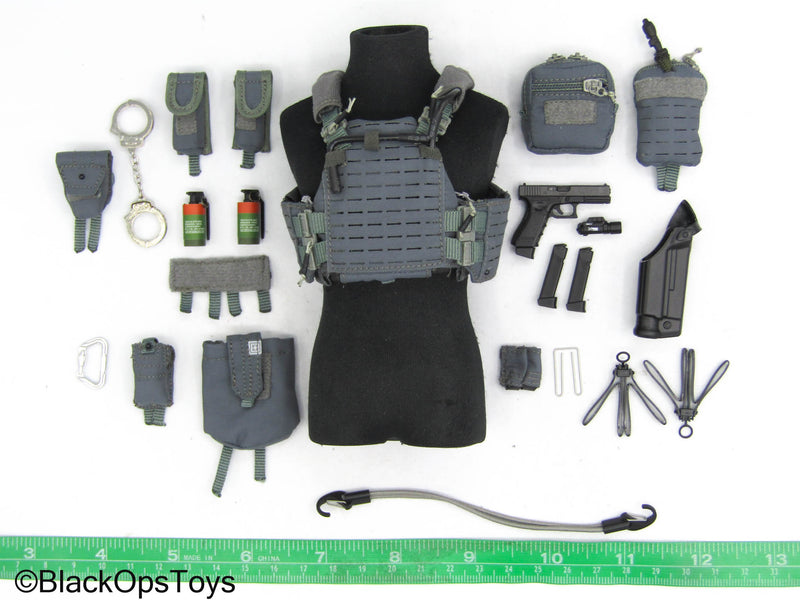 Load image into Gallery viewer, Dutch DSI Sniper Version - Grey MOLLE Combat Vest w/Pouch Set &amp; Pistol
