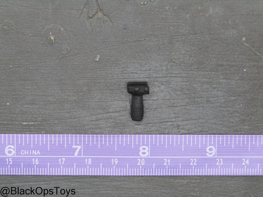 Short Grip
