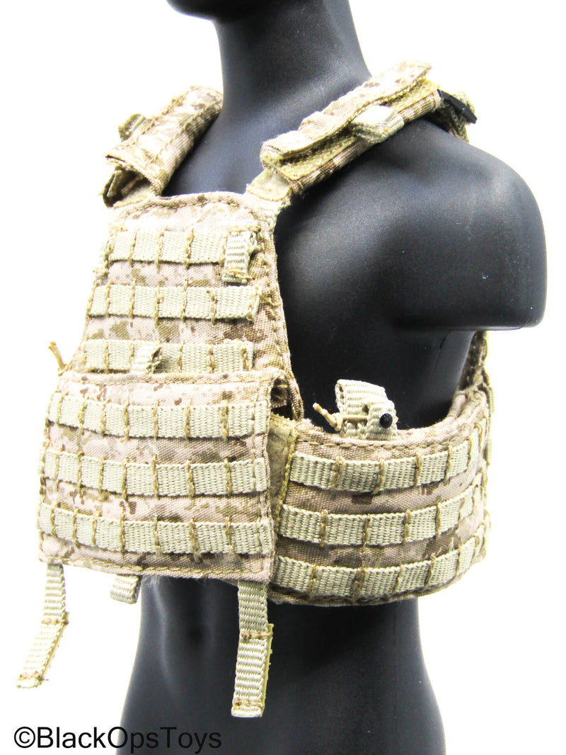 Load image into Gallery viewer, AOR1 Camo MOLLE Plate Carrier Vest (Easy &amp; Simple)
