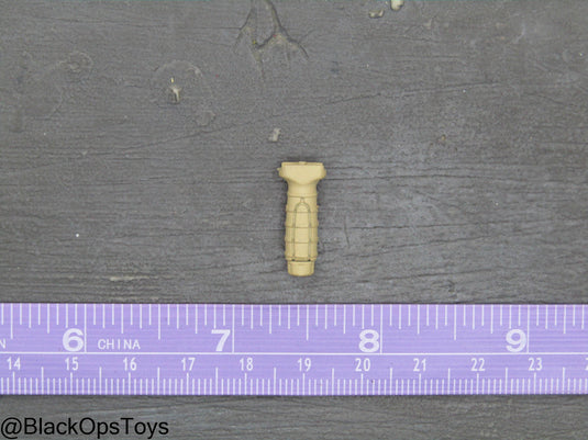 Rifle Grip Type 13