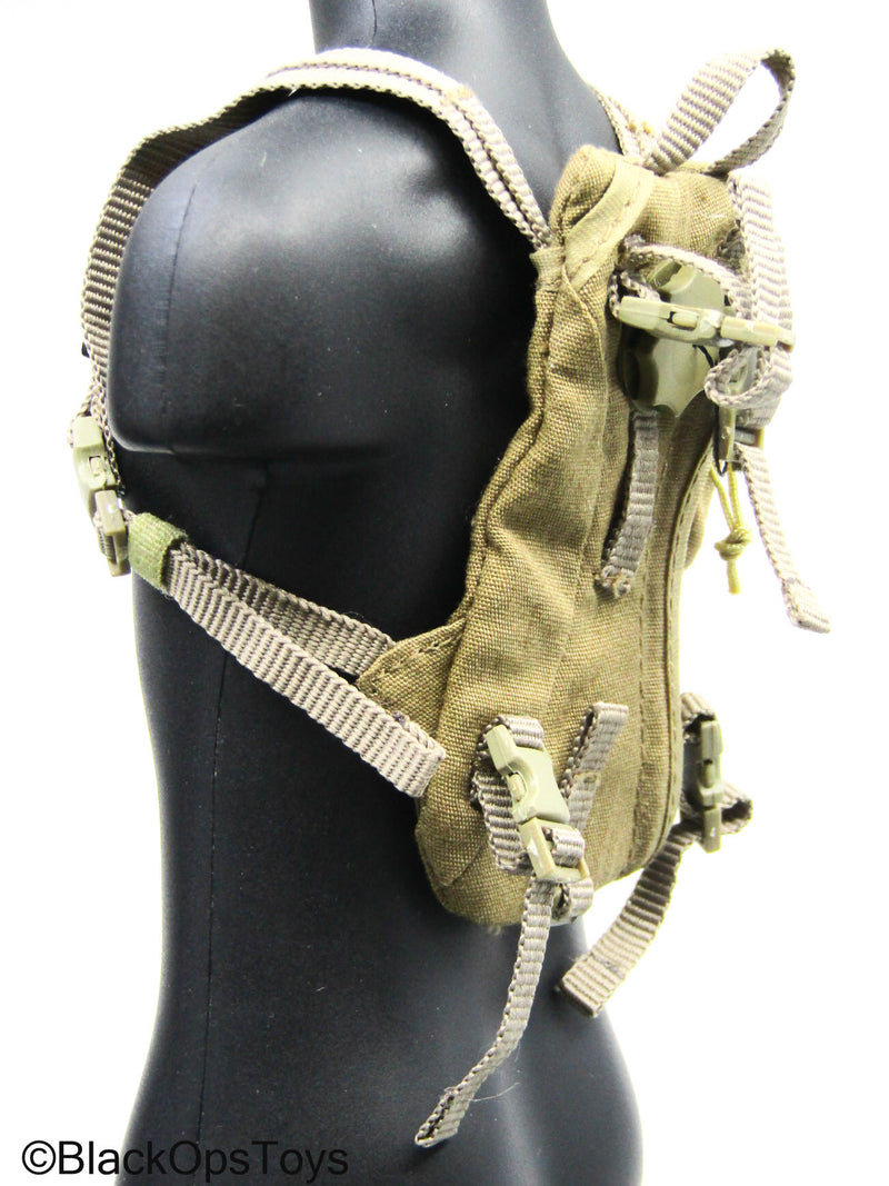 Load image into Gallery viewer, Tan Hydration Backpack (Soldier Story)
