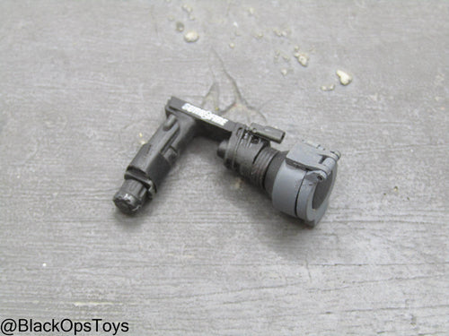 Torch Style Foregrip w/Light Type 5