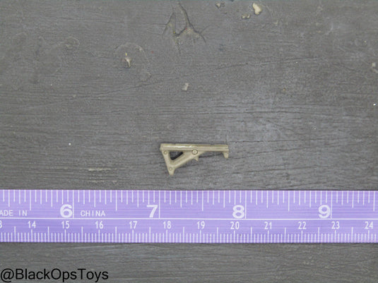 Angled Grip Type 2
