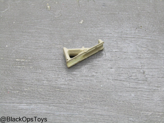 Angled Grip Type 2