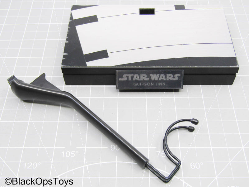 Load image into Gallery viewer, Star Wars - Qui-Gon Jinn Base Figure Stand
