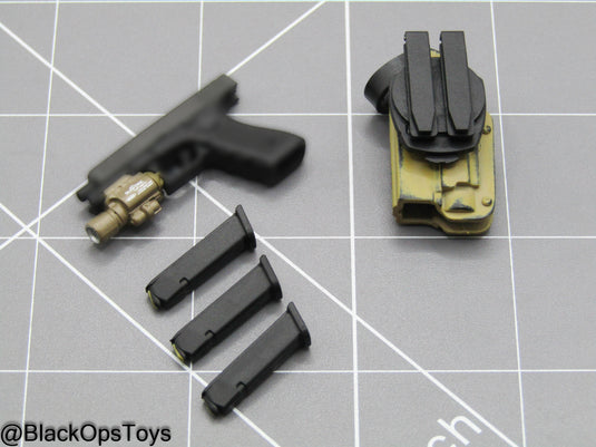 SSO - Russian Federation - 9mm Pistol w/Holster