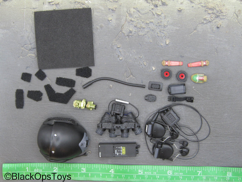 Load image into Gallery viewer, ZERT - Deathridge Remastered - Black Helmet w/NVG Set
