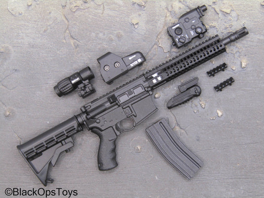 Special Forces - AR15 Rifle w/Attachment Set