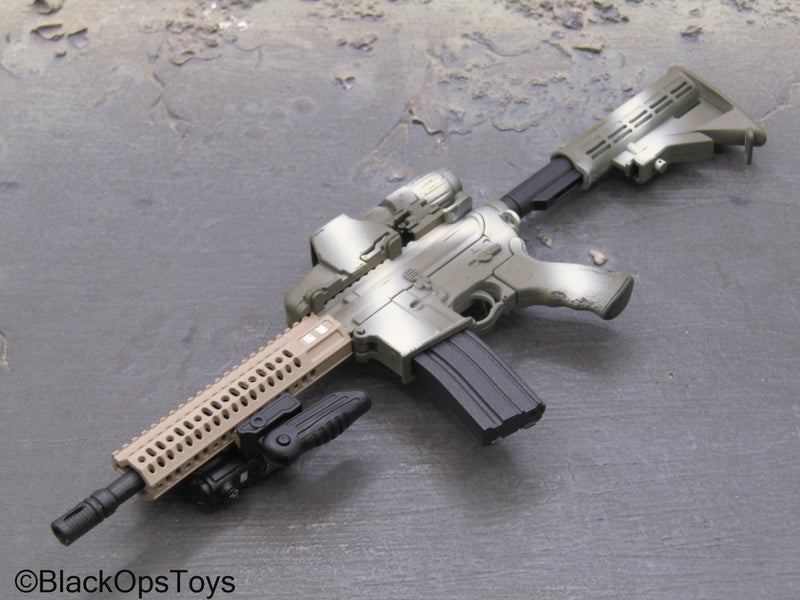 Load image into Gallery viewer, Special Forces - Camo AR15 Rifle w/Attachment Set
