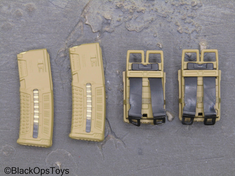 Load image into Gallery viewer, Special Forces - Tan 5.56 Window Magazines w/Holsters

