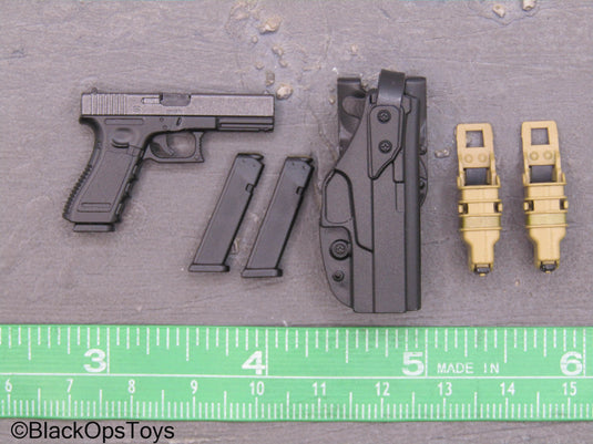 Special Forces - 9mm Pistol w/Holster