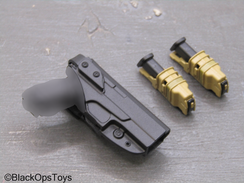 Special Forces - Pistol w/Holster