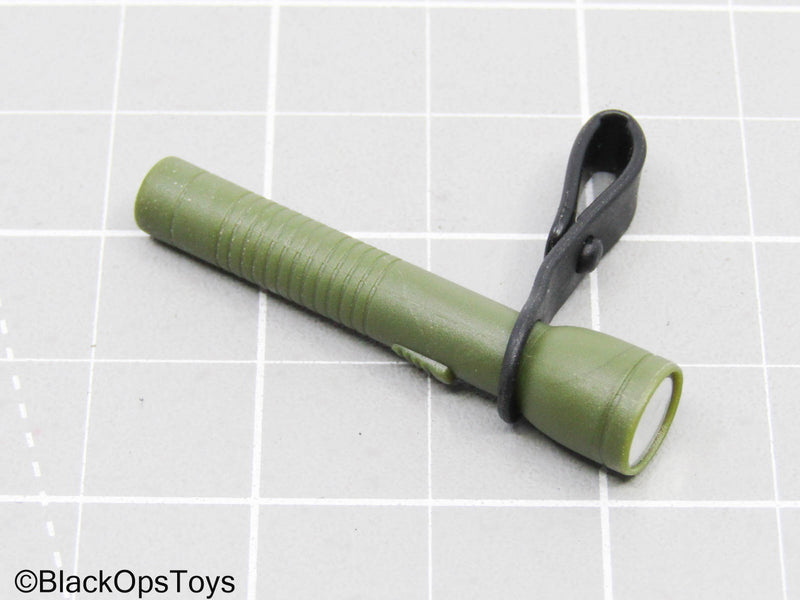 Load image into Gallery viewer, OD Green Flashlight
