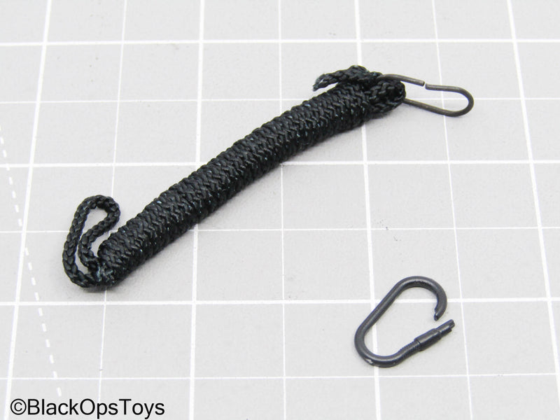 Load image into Gallery viewer, Black Rope w/Carabine
