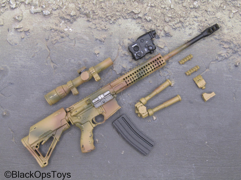 Load image into Gallery viewer, Special Forces - Camo AR15 Rifle w/Attachment Set
