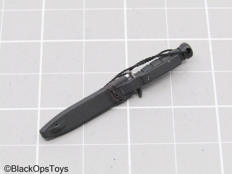 Load image into Gallery viewer, Black Knife w/Sheath
