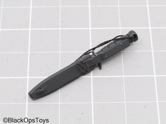 Black Knife w/Sheath