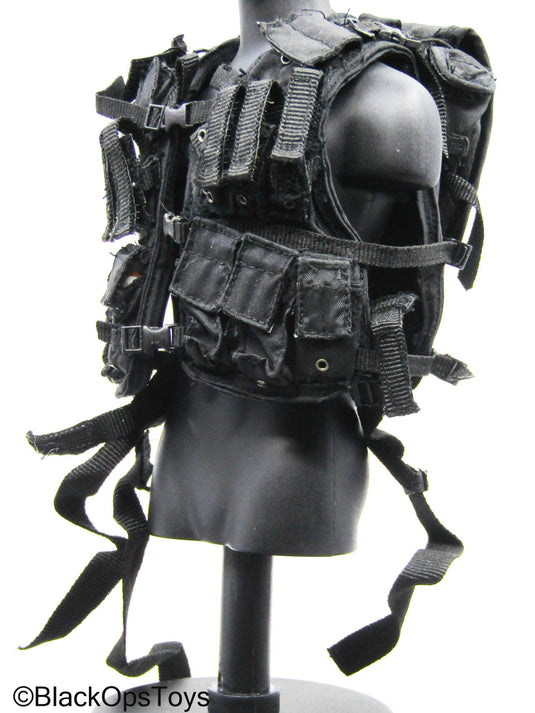 Black Tactical Vest w/Pouch Lot (Hot Toys)