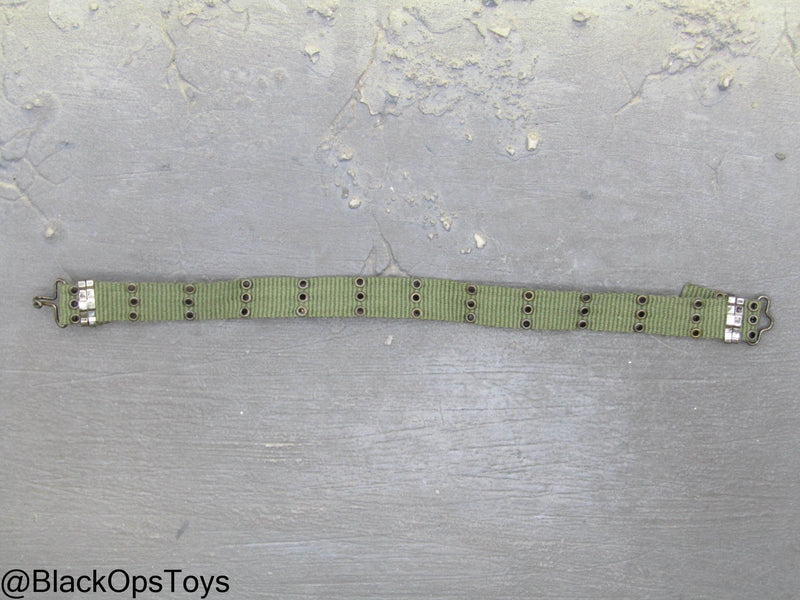 Load image into Gallery viewer, Vietnam Era OD Green Rivet Belt
