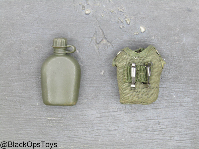 Load image into Gallery viewer, Vietnam Era OD Green Canteen w/Pouch &amp; Alice Clips
