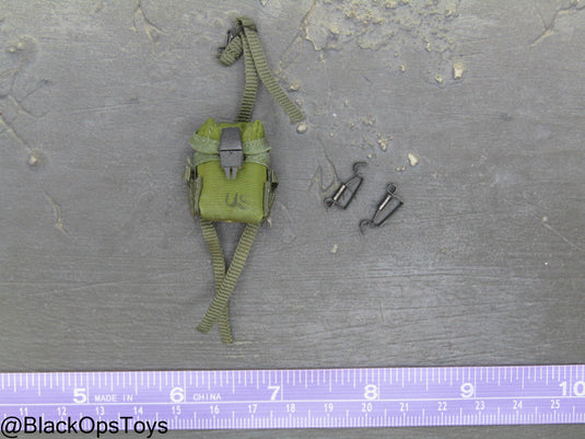 Vietnam Era OD Green Ammo Pouch w/Alice Clips