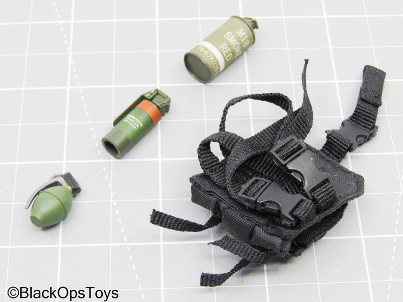 Load image into Gallery viewer, Black 3 Cell Drop Leg Pouch w/Grenade Lot
