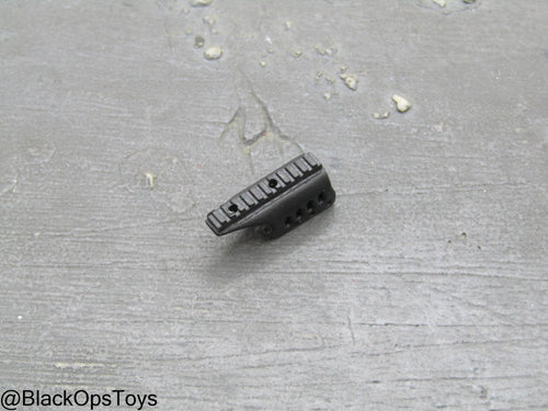 Black Riser Mount