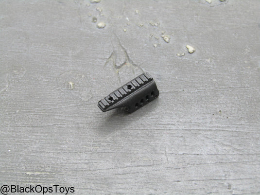 Black Riser Mount