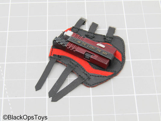 Wrist-Mounted Gun Gauntlet in Deadshot Likeness (Art Figures)