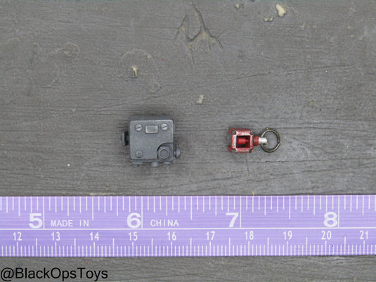 Red Barrel Plug w/PEQ