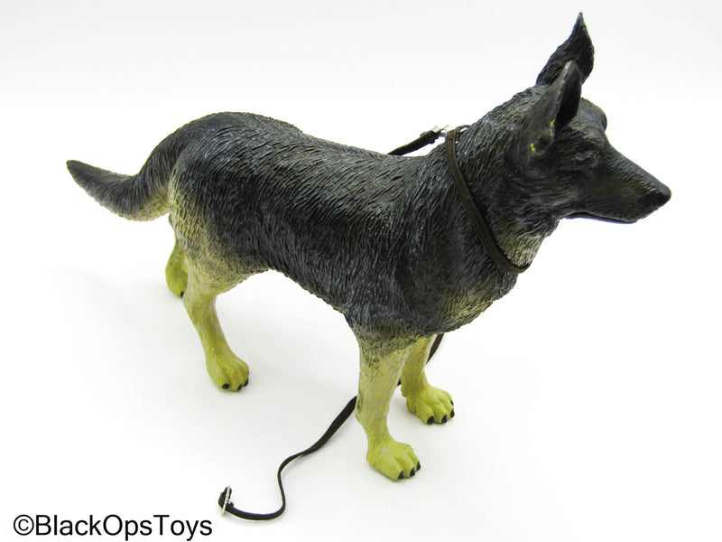 Load image into Gallery viewer, WWII German - German Shepheard Dog
