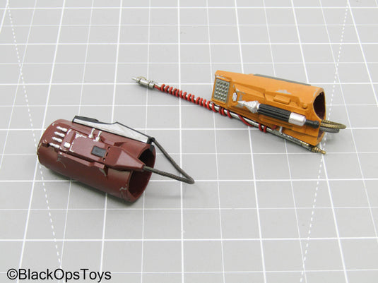 Futuristic Gauntlets in Boba Fett Likeness (Hot Toys)