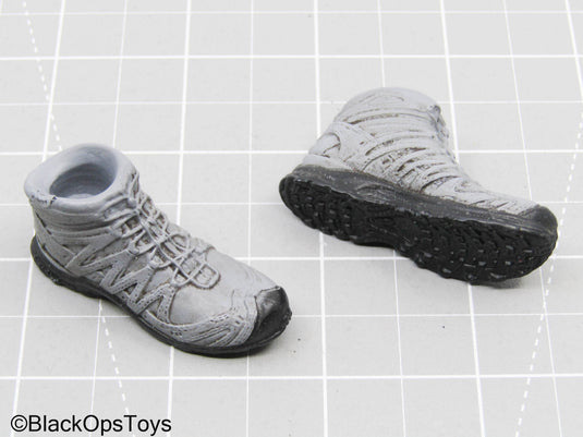 Grey Hiking Boot (Peg Type)