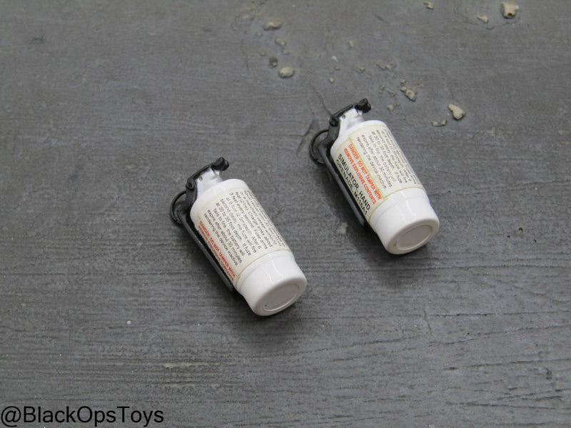 Load image into Gallery viewer, Simulator Hand Grenade Set (x2)

