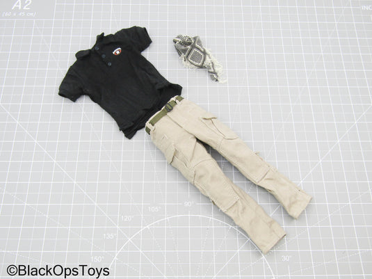 Black Shirt w/Tan Pants, OD Green Belt (Hot Toys) (READ DESC)
