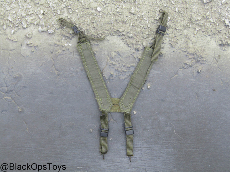 Load image into Gallery viewer, Vietnam Era OD Green Harness
