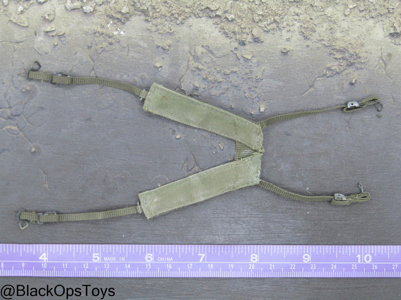 Load image into Gallery viewer, Vietnam Era OD Green Harness
