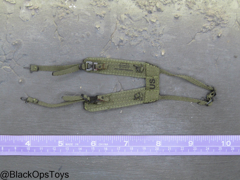 Load image into Gallery viewer, Vietnam Era OD Green Harness
