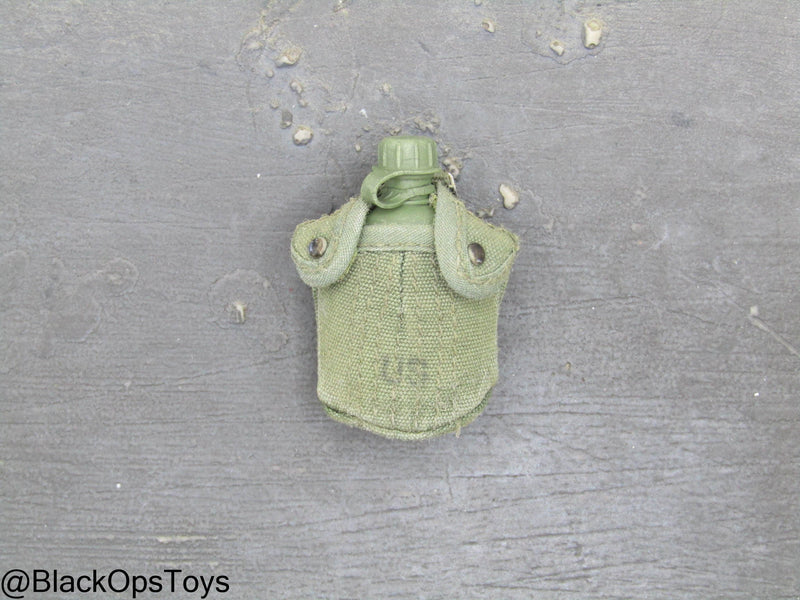 Load image into Gallery viewer, Vietnam Era Canteen w/Pouch
