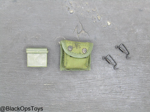 Vietnam Era OD Green Multipurpose Pouch w/Alice Clips