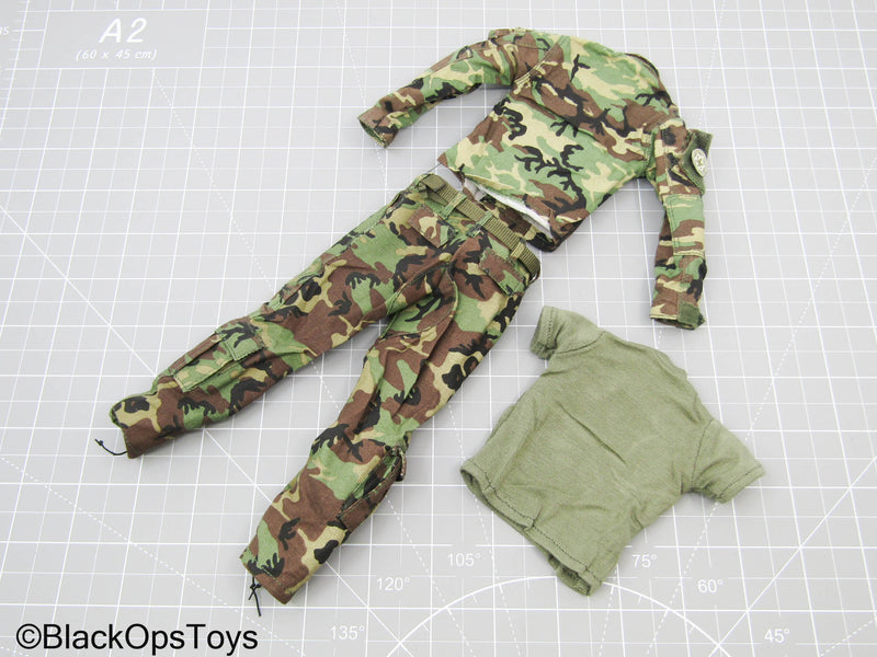 Load image into Gallery viewer, Woodland Camo Uniform w/OD Green Undershirt (Soldier Story)
