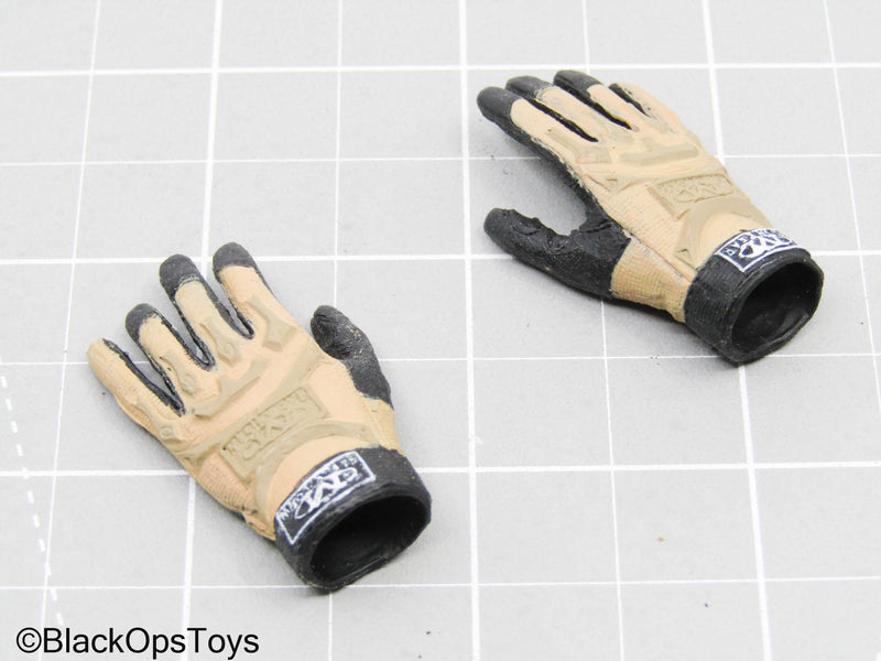 Load image into Gallery viewer, Tan Gloved Hands

